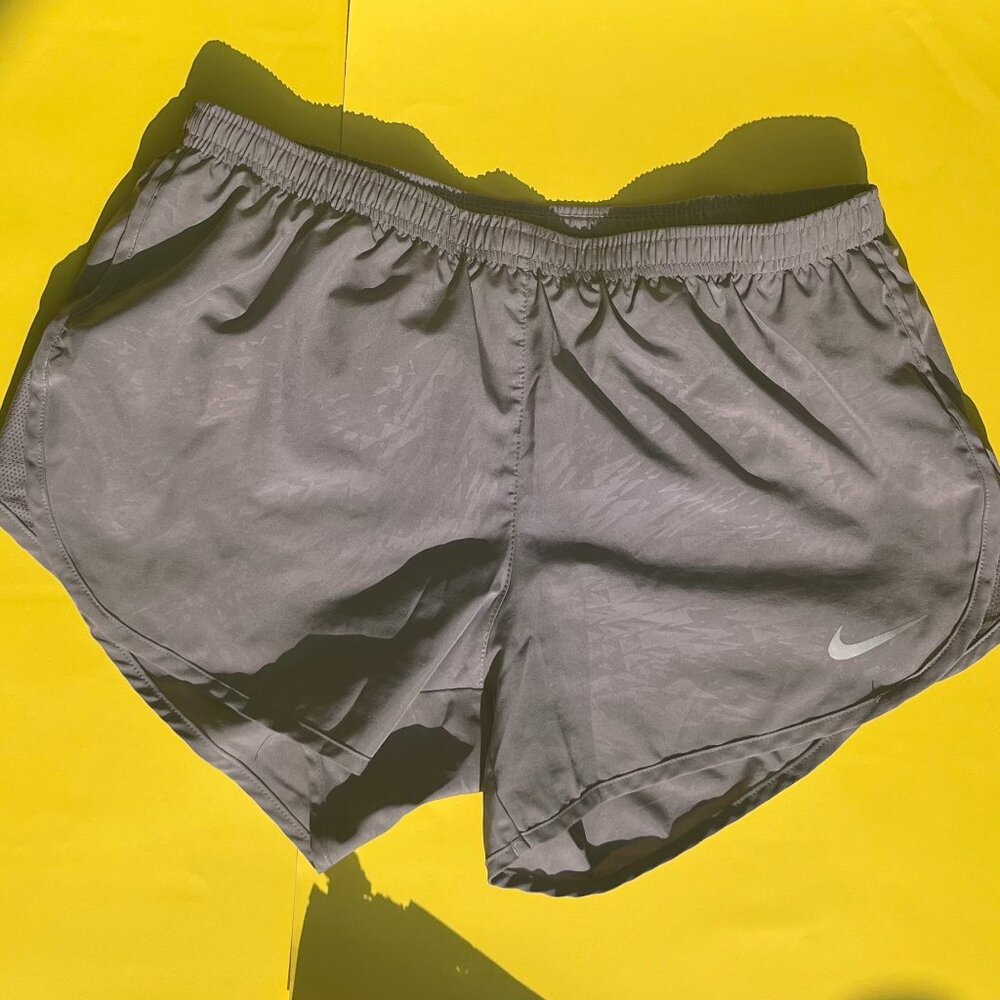 Gray Nike Tempo Shorts With Lining